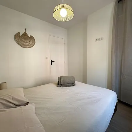 Lumineux T2 Avec Terrasse Proche Parc Saint-pierre Apartment *