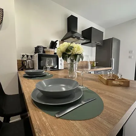Apartment Lumineux T2 Avec Terrasse Proche Parc Saint-pierre Amiens
